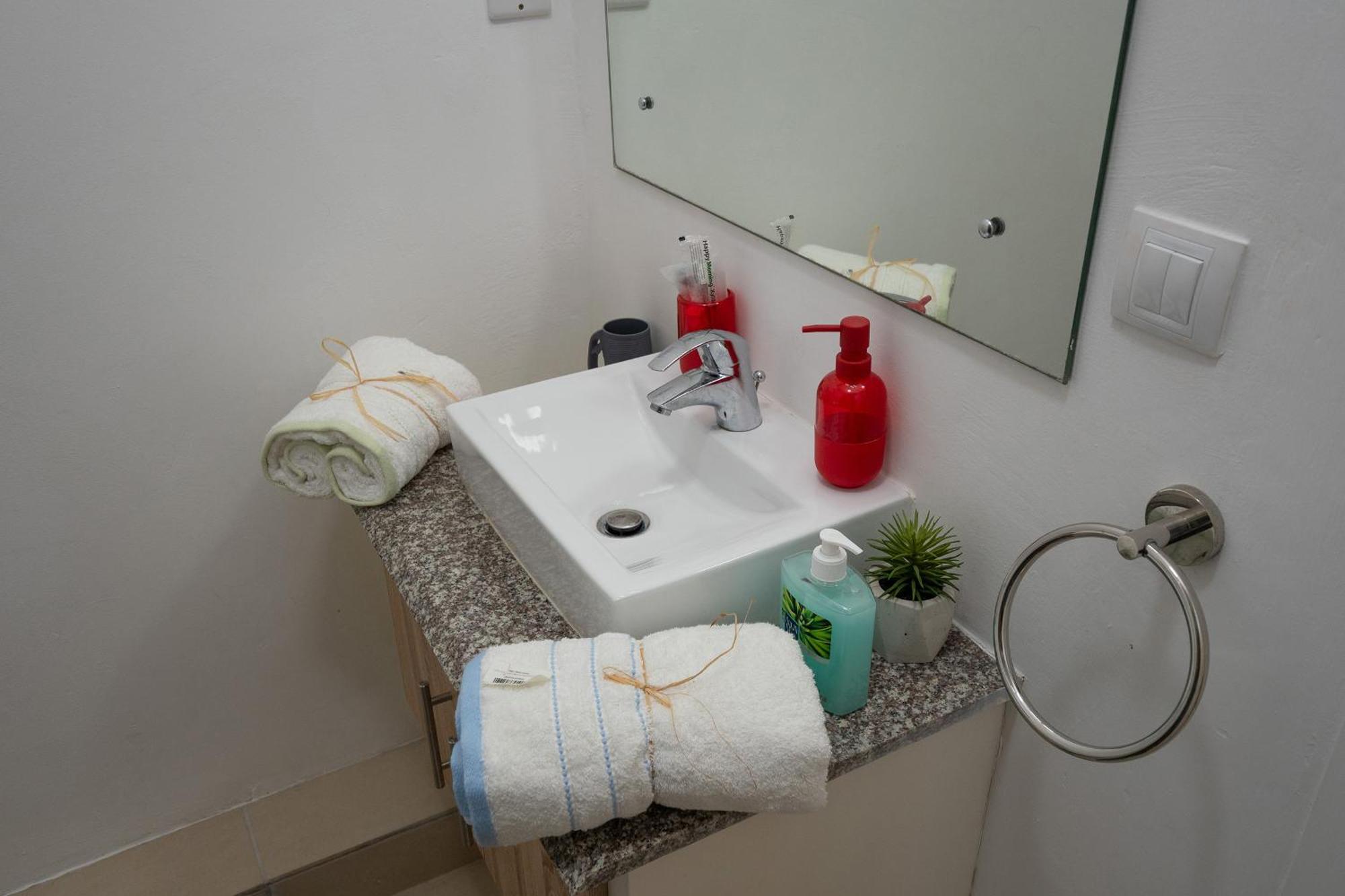 Luxury Beachfront Duplex, Coin De Mire View / 3bed Apartment Cap Malheureux