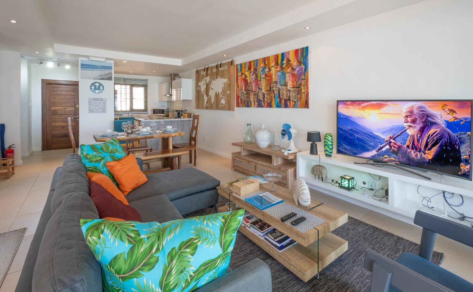 Luxury Beachfront Duplex, Coin De Mire View / 3bed Apartment